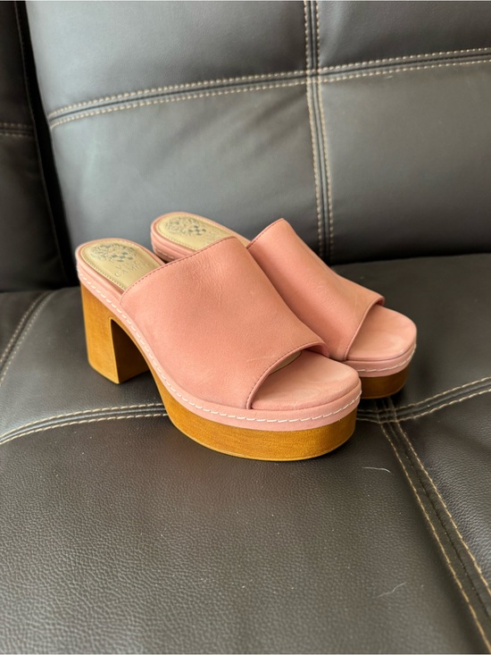 Vince Camuto Shoes - Vince Camuto Rose Pink Platform Slide Clogs